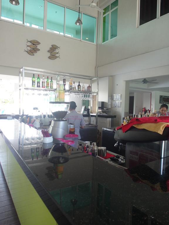Favehotel Cenang Beach Langkawi Exterior foto